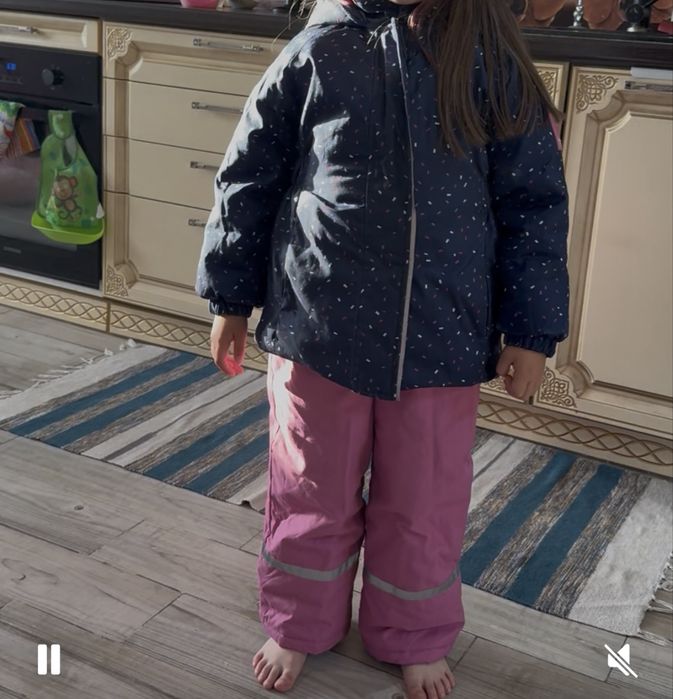 Продам зимний костюм 110 размер