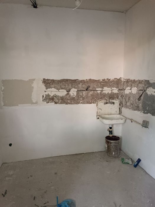 2/2/4 юнусабад 8, круг, бывший ресторан Юнусабада