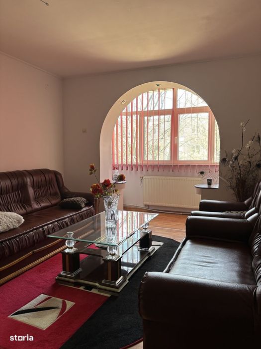 Apartament 2 camare gata de locuit