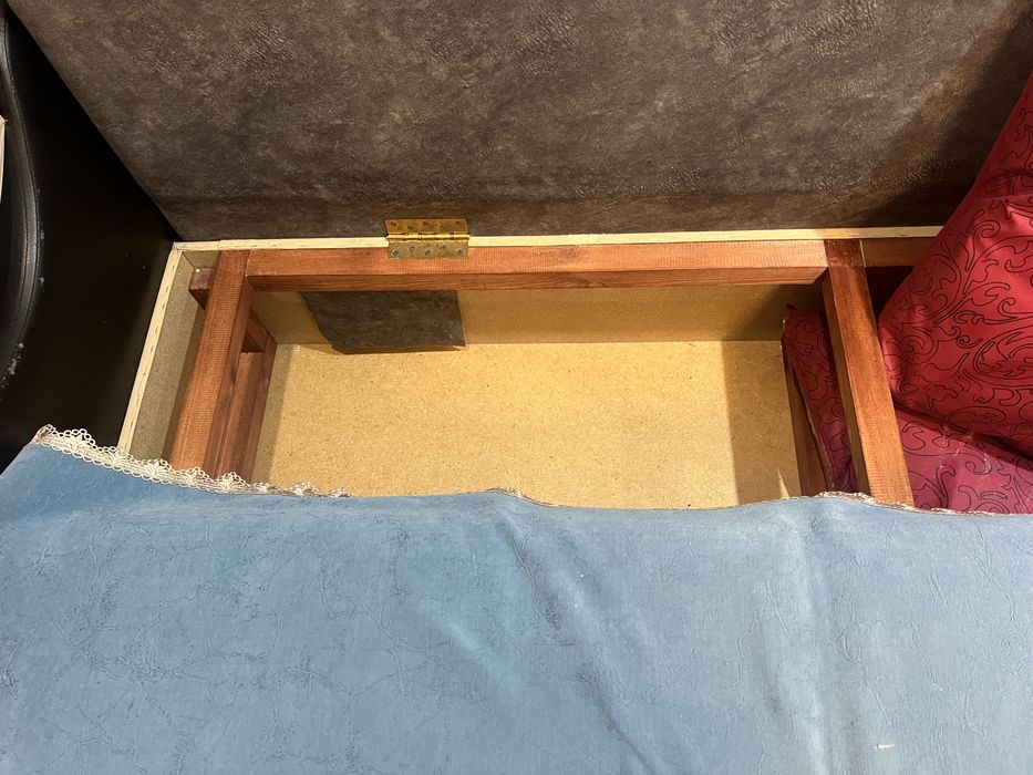 Продам большой диван,мини диван + кресло