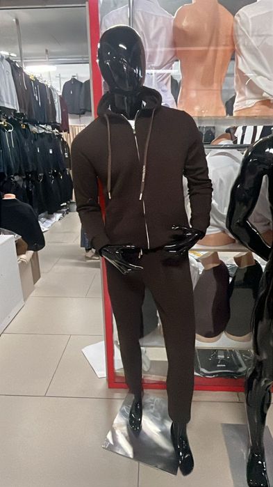 Мужской моникен все тело