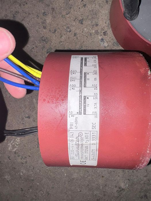 Медный трансформатор напряжения