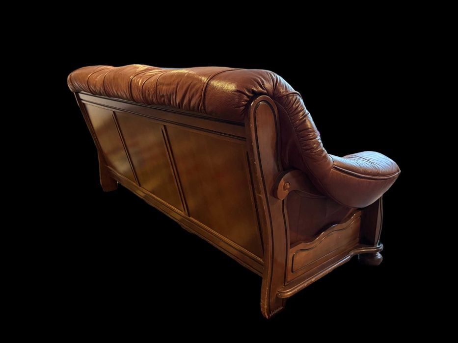 Set canapea + 2 fotolii din piele naturală și lemn masiv, stil clasic, foarte confortabil