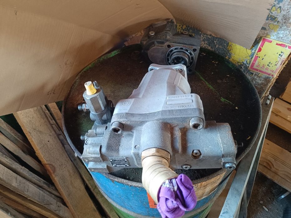 Rexroth - умна помпа, ПТО и оригинални разпределители за кран Epsilon