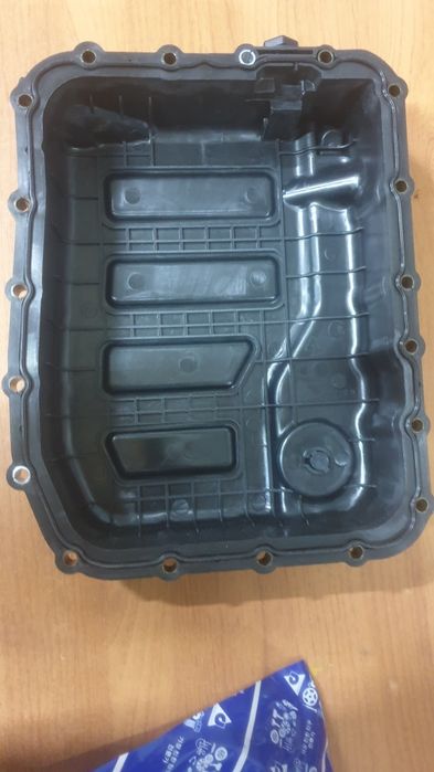 Поддон/Крышка (АКПП) HYUNDAI KIA