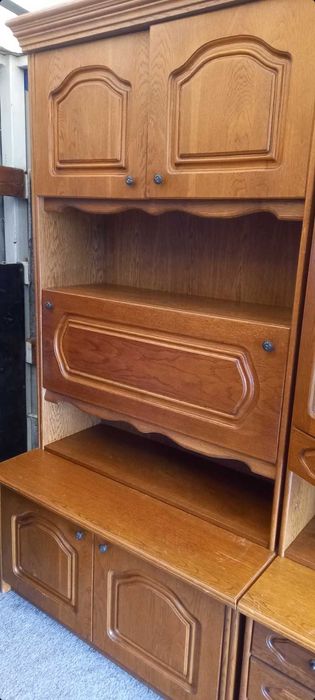 Mobila veche de vanzare