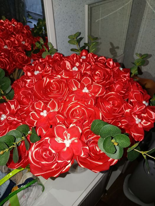 Солмайтын раушандар, атласные розы