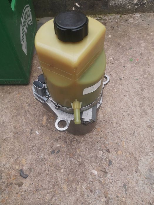 Електрическа хидравлича помпа