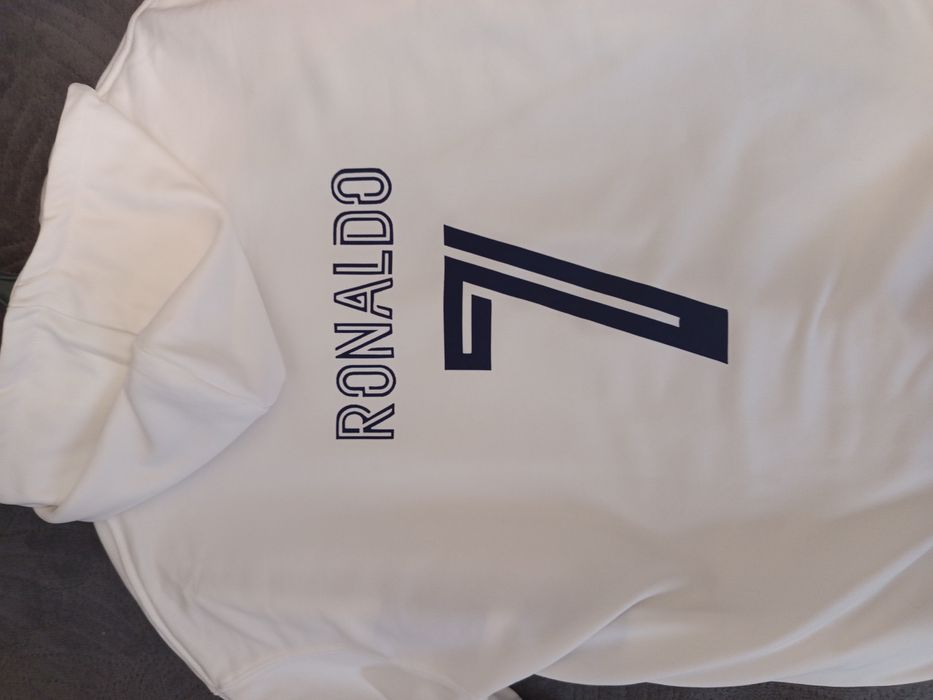 Продам новую кофту