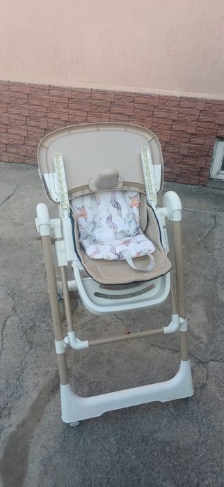 Срочно продам детский стульчик-шезлонг