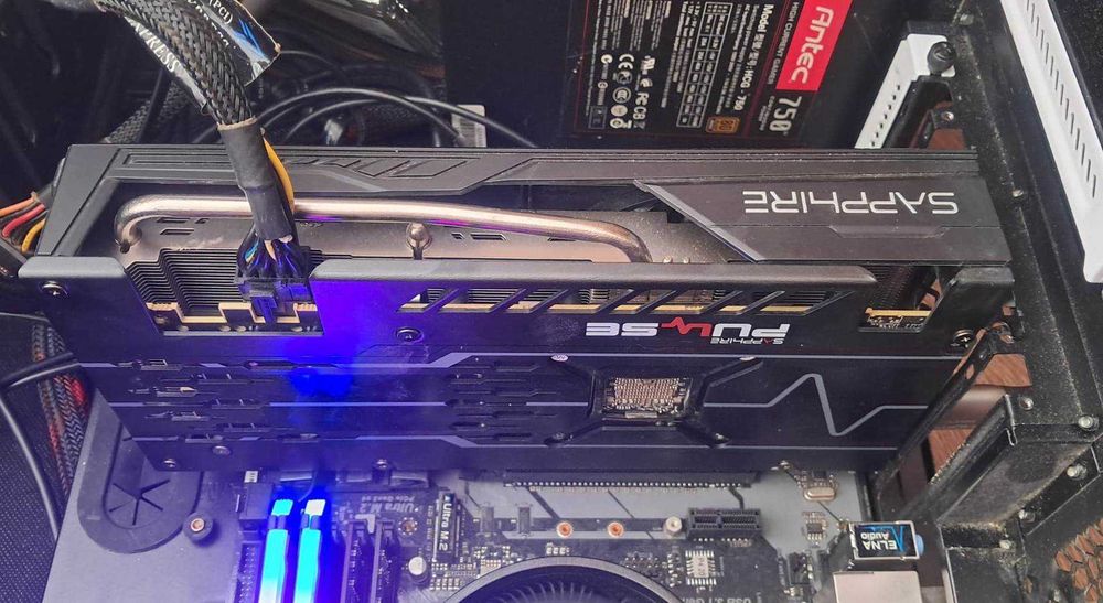 Placa video gaming RX 5700 8GB GDDR6 256bit
