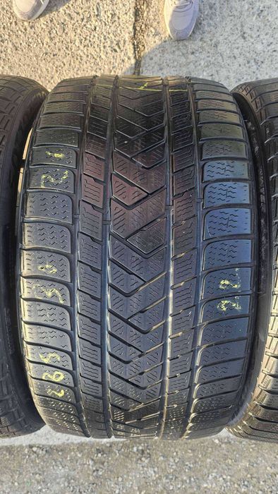 285/30 R21 • Iarna • Pirelli Sottozero 3 100W | 4 buc | Pret/buc