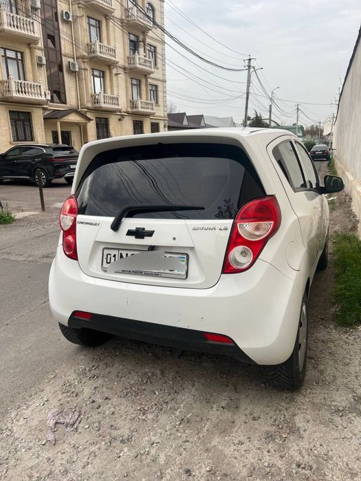 Спарк автомат 2015  холати яхши тоза озода