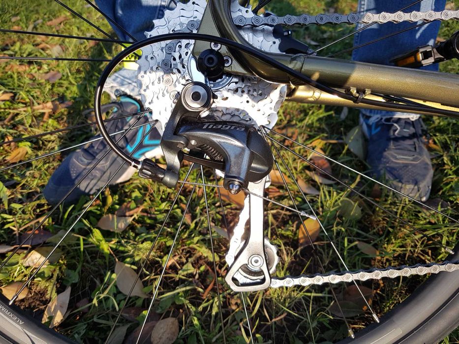 Bicicleta Merida Speeder 300 fitness bike 2x10 Tiagra cadru cursieră