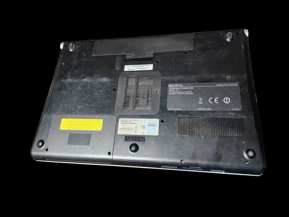 Laptop 17.3''–Sony Vaio, i5, NVIDIA GT 330M, (gta5) ideal gaming light