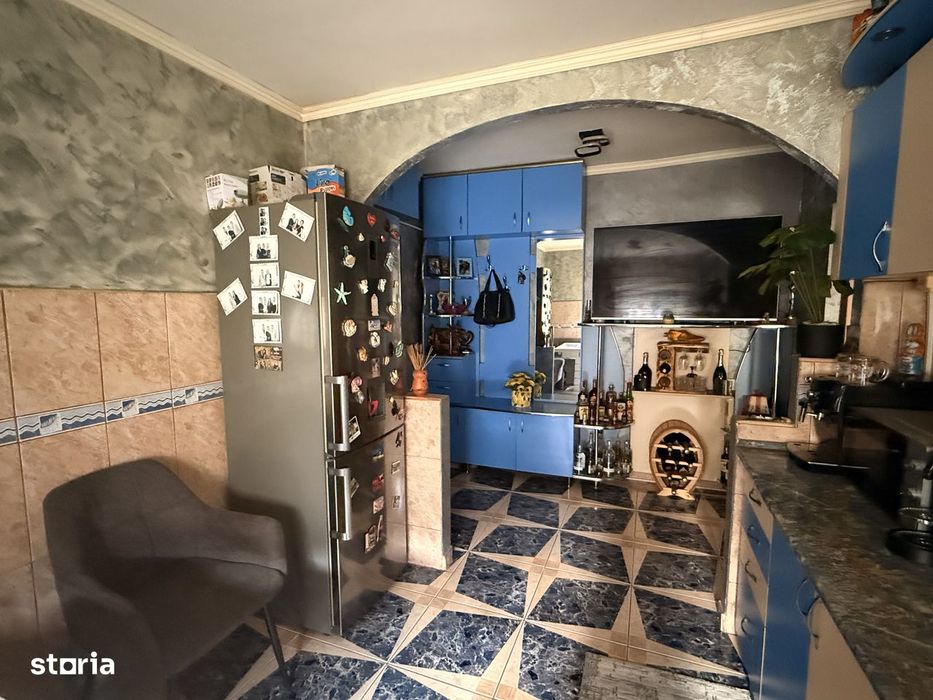 Vând apartament 2 camere tip R