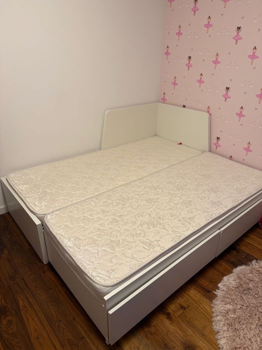Vând Divan IKEA FLEKKE 2sertare/2saltele, alb, 80x200 cm aproape nou!