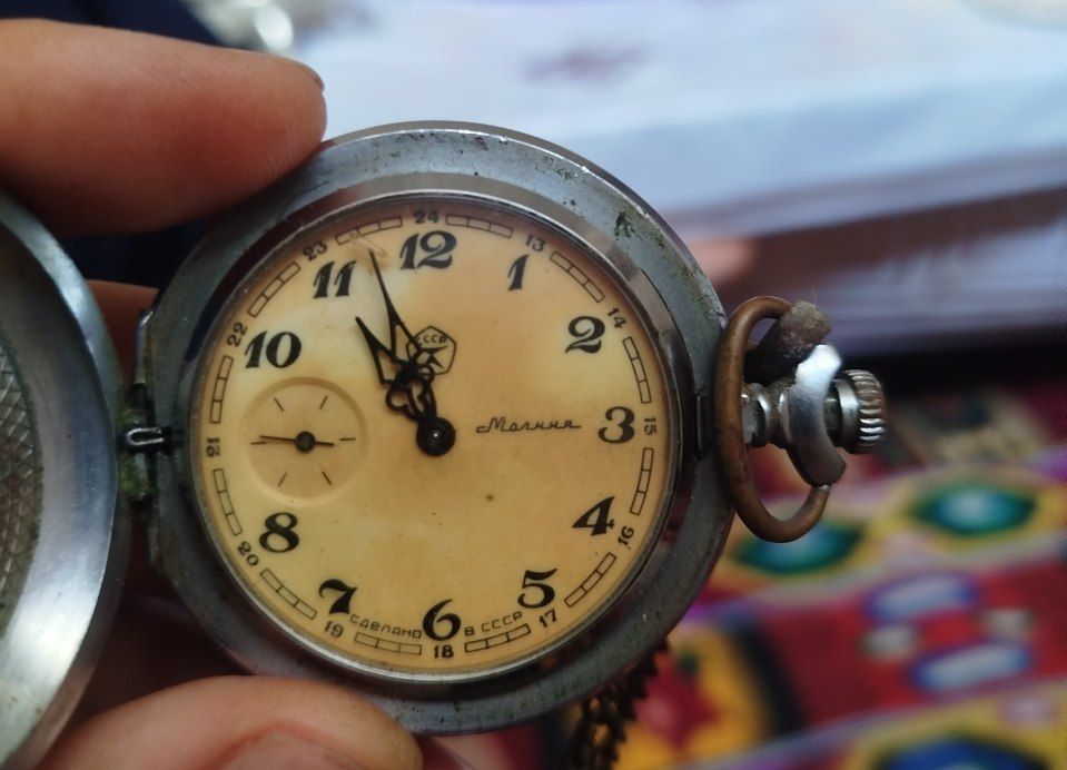 Соат ссср молния