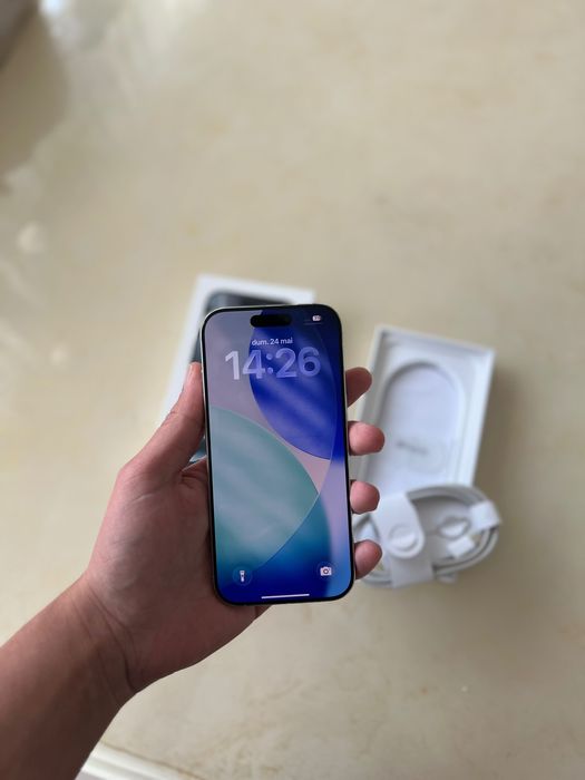 Iphone 16 pro  - 128gb - stare perfecta - cu toate Accesoriile