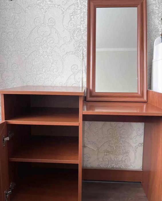 Продам тумбу в хорошем состоянии