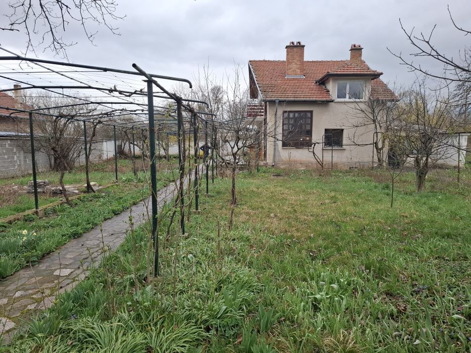 Продава се Къща в Казанлък - 200 кв.м за 765 €/кв.м - Снимка #5