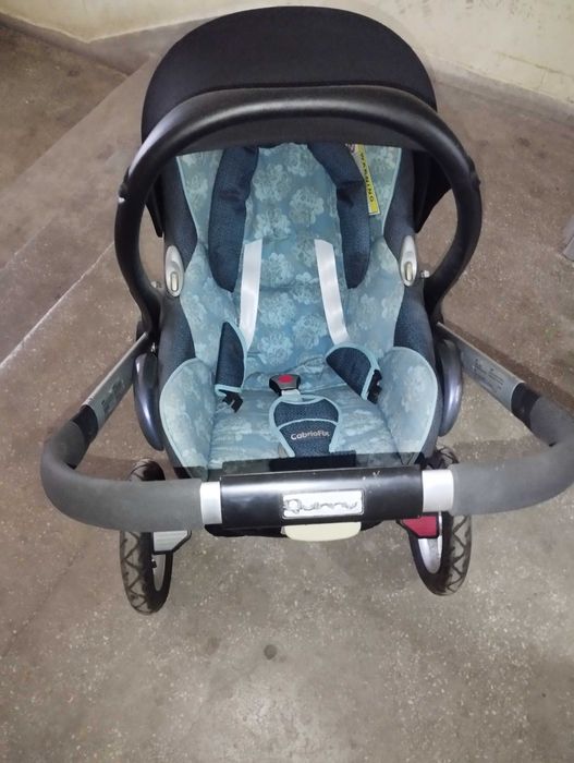 Cărucior copii doua piese