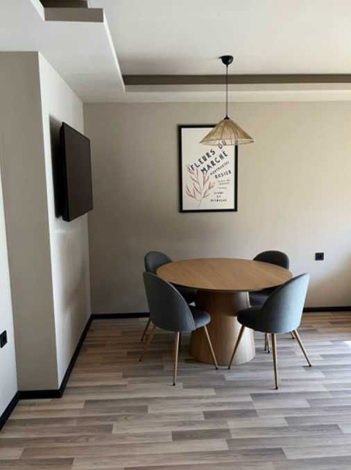 Дава се под наем Тристаен апартамент в София, Хиподрума - 65 кв.м за 996.03 € - Снимка #2