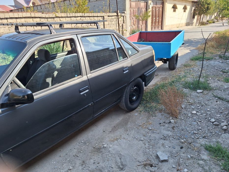 Автозапчасти аксессуары