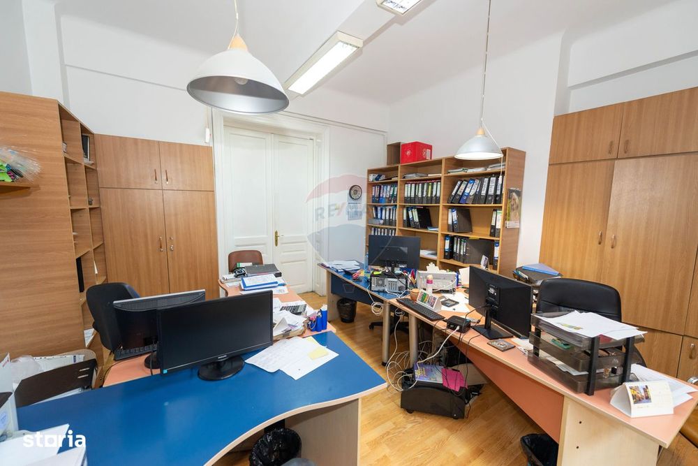 Spatiu de birouri de vanzare in zona Cismigiu