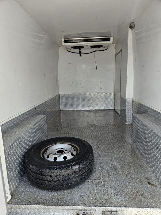 Vând duba frig Peugeot stare foarte bună