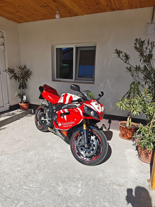 Yamaha R1 Santander