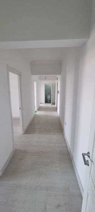 Yakkasaroy uy sotiladi