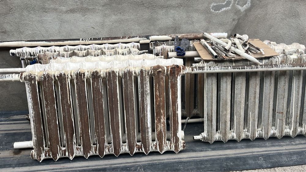 Чугунные радиаторы (батареи) б/у, секционные