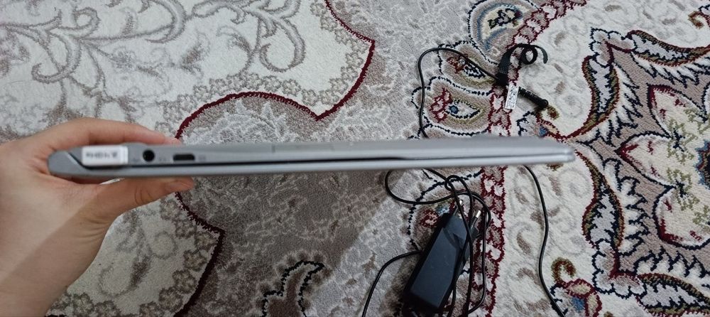 Noutbuk Samsung kompyuter