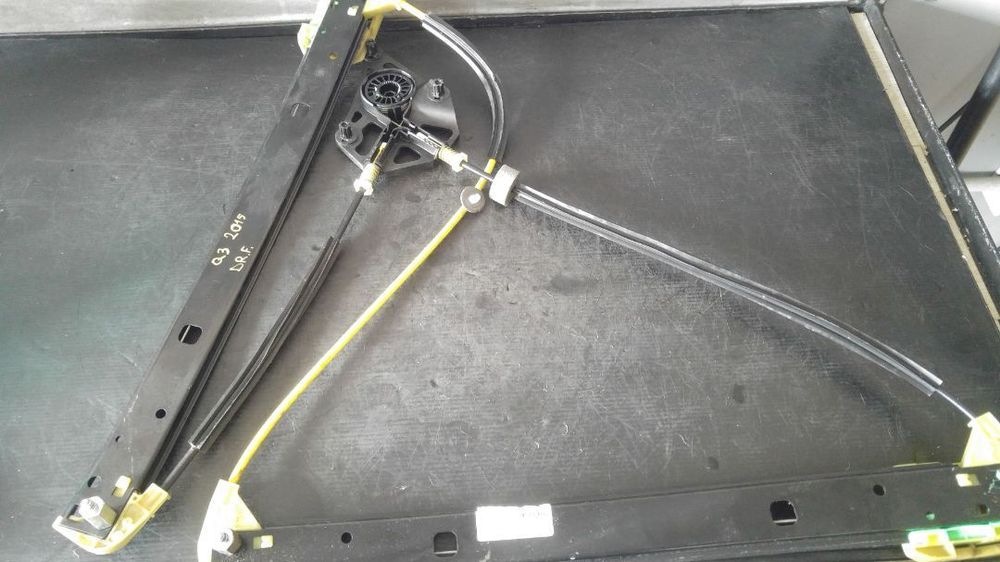 Macara geam electric dreapta fata audi q3 8u 8u0837462