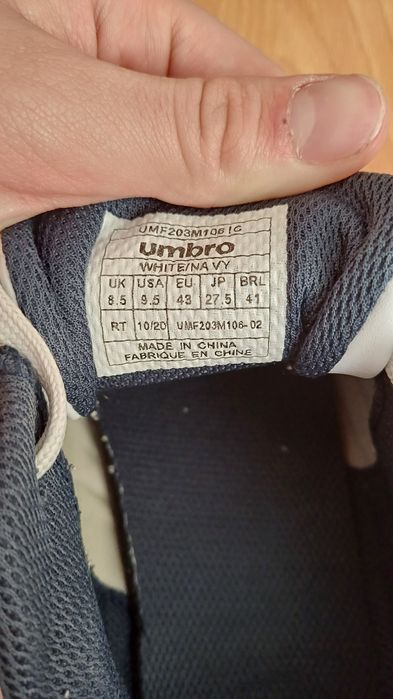 Футболни обувки UMBRO (стоножки за футзал)