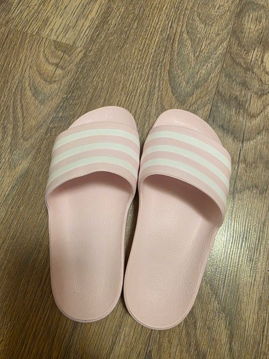 Дамски чехли adidas