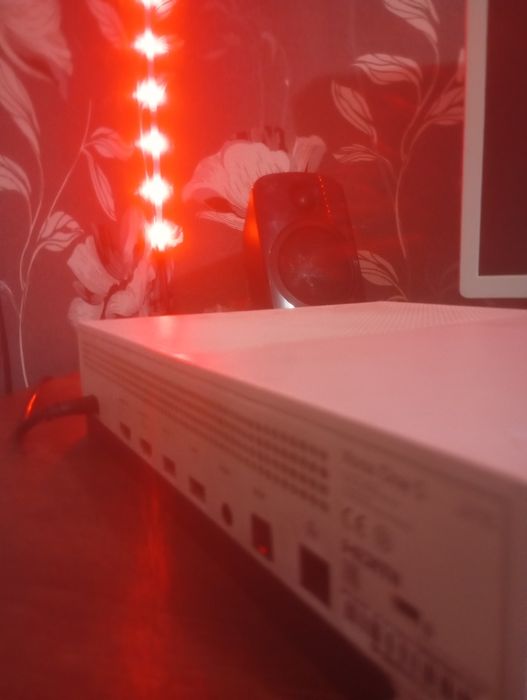 Xbox one S 500 gb