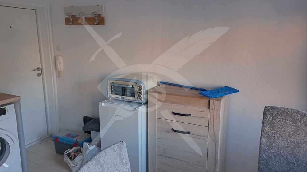 Дава се под наем Едностаен апартамент в Варна, Нептун - 18 кв.м за 250 € - Снимка #1