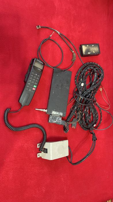 Телефон для машины Ауди