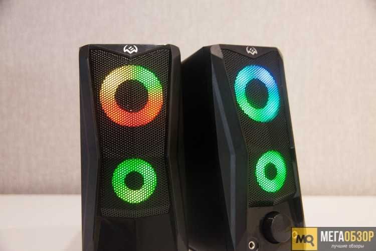 продам новый SVEN модел-445/AUX/Динамическая отключаемая RGB подсветка