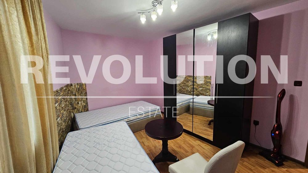 Дава се под наем Двустаен апартамент в Варна, Център - 56 кв.м за 475 € - Снимка #3