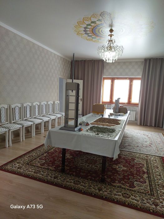 Продам большой дом в Бугре