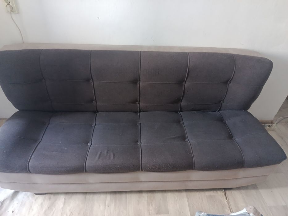 Продам диван в хорошем состоянии