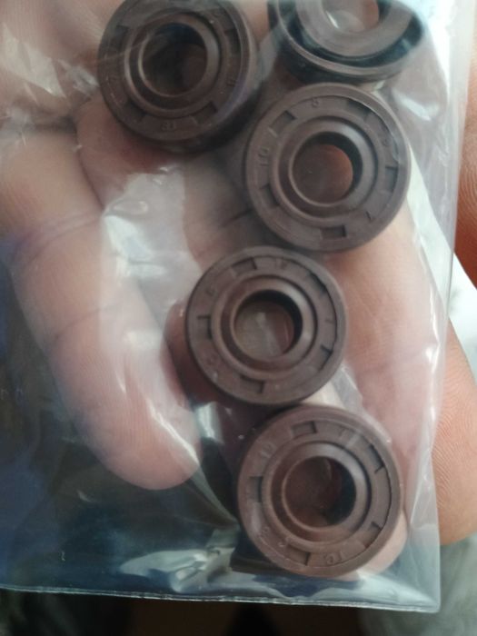 Бронзова втулка за ремонт на ваничка за хлебопекарна Moulinex.