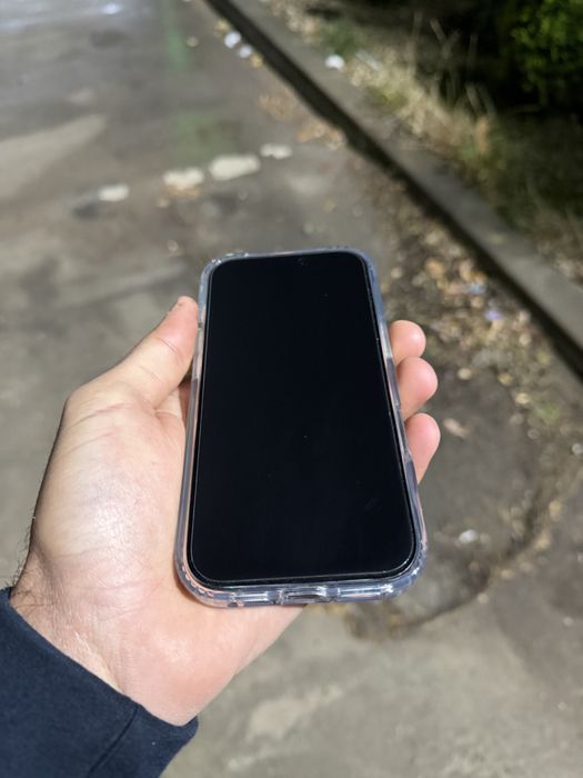 Vand iPhone 16 PRO Black Titanium 94% bateria