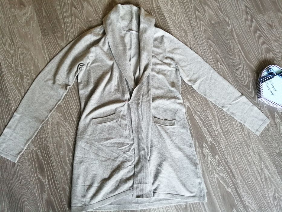 Нова сива жилетка