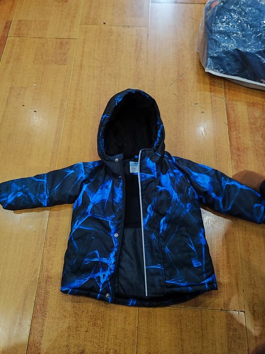 Продам детский зимний костюм