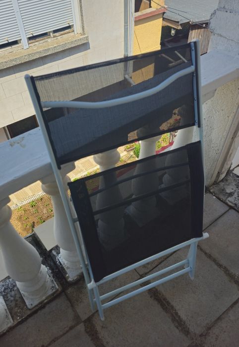 Комплект маса за градина 4 стола  с чадър нови от Германия 

Размер н