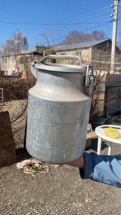 Продам алюминевый бидон(флягу)